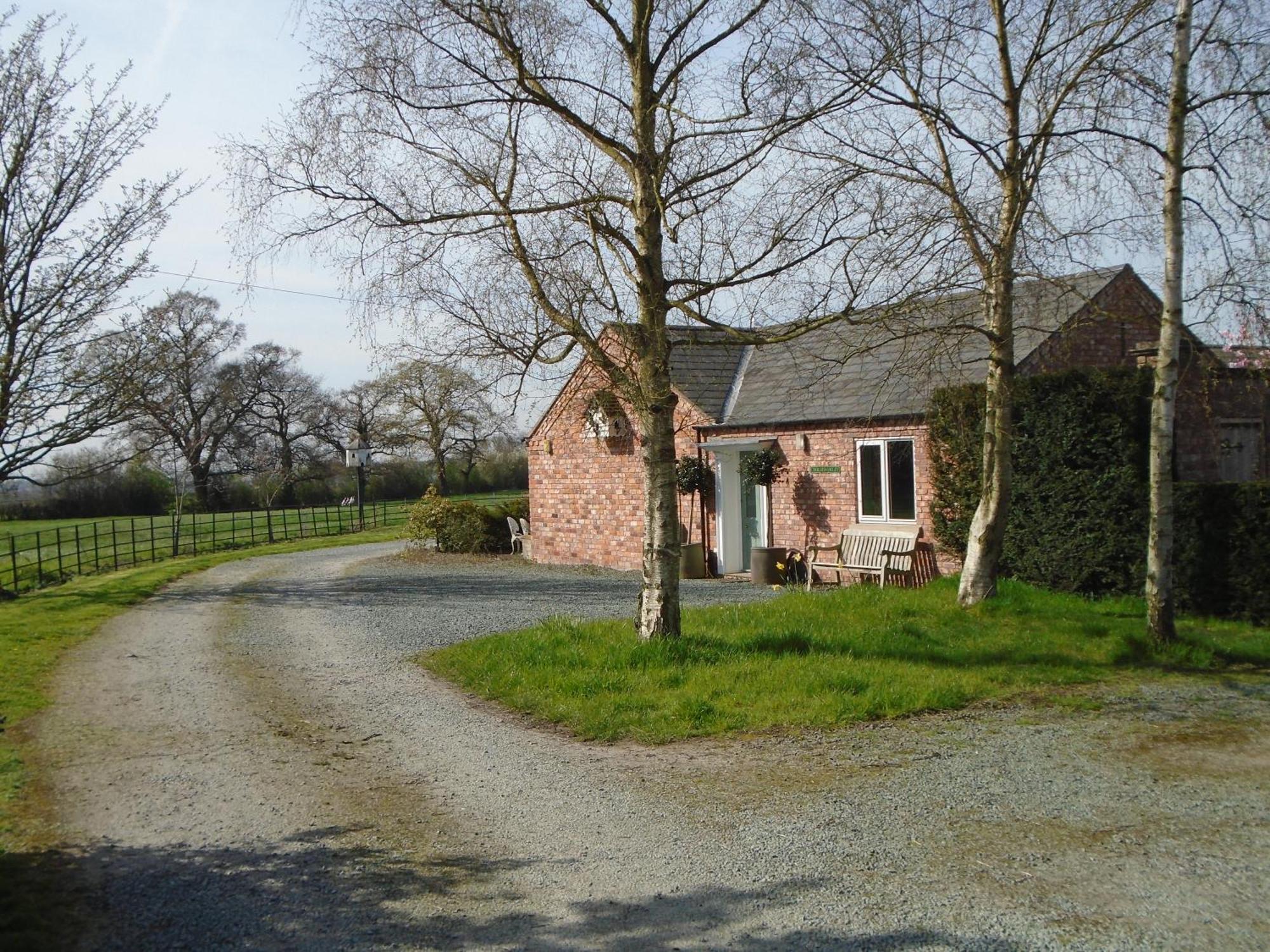 Malpas  Manor Farm Egerton B&B 외부 사진