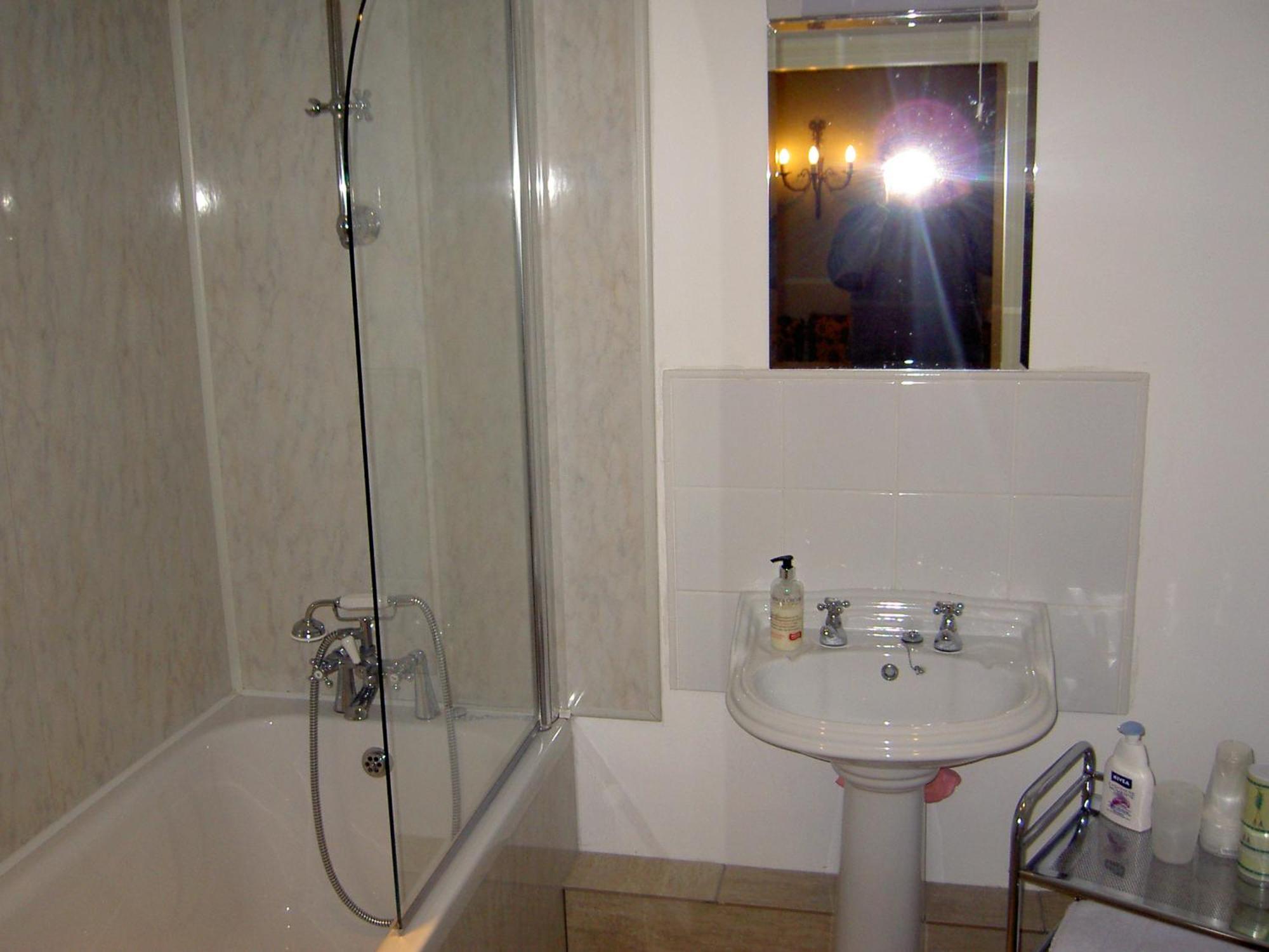 Malpas  Manor Farm Egerton B&B 객실 사진