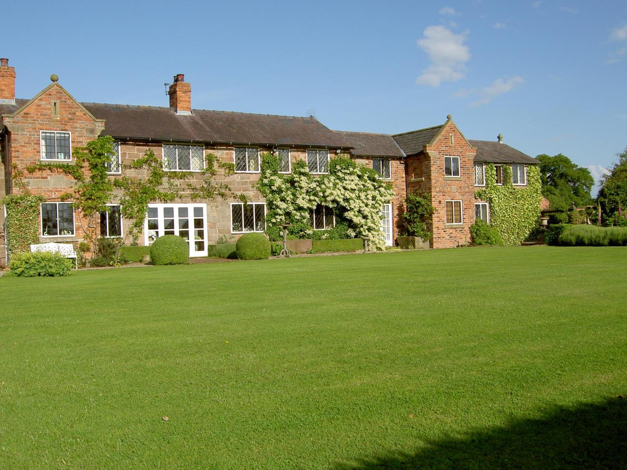 Malpas  Manor Farm Egerton B&B 객실 사진